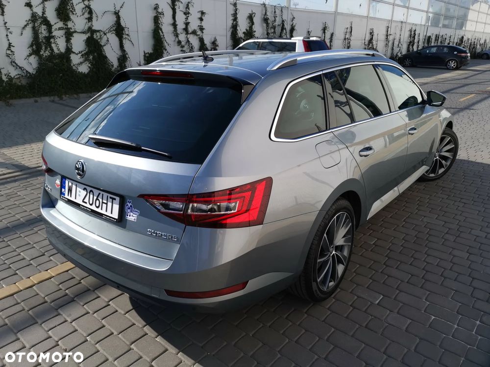 Skoda Superb 2.0 TDI L&K DSG - 15