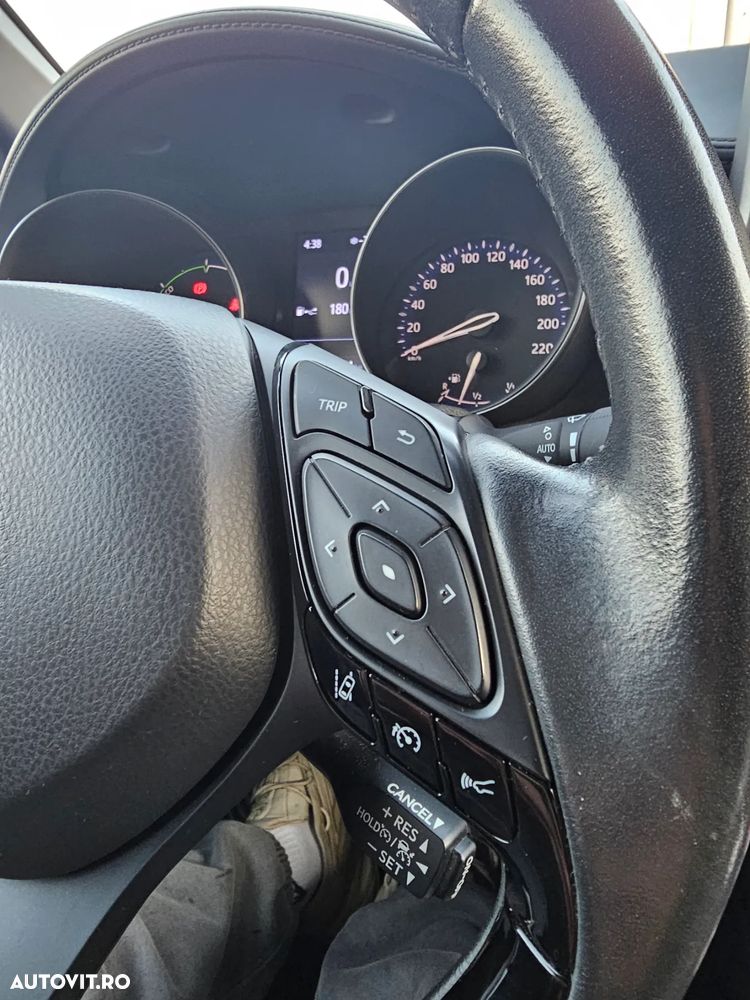 Toyota C-HR Business-Edition - 14