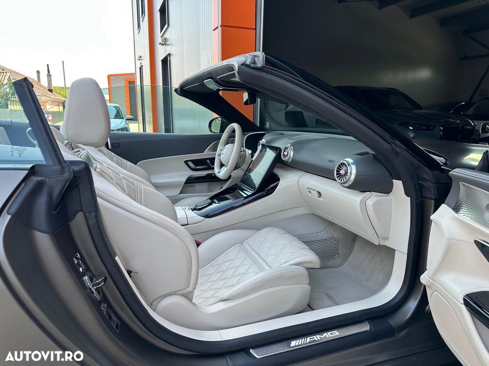 Mercedes-Benz SL 55 AMG 4Matic+ Speedshift MCT 9G - 8