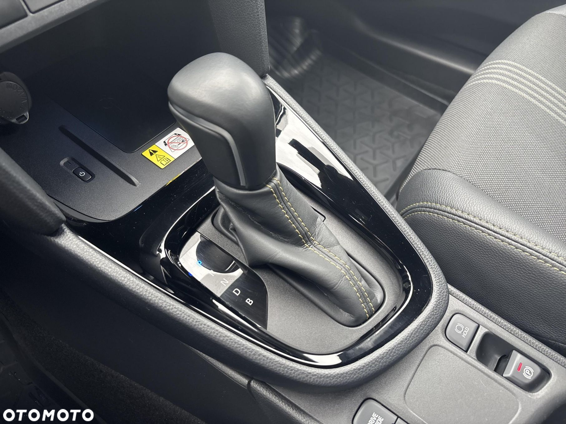 Toyota Yaris Cross - 25