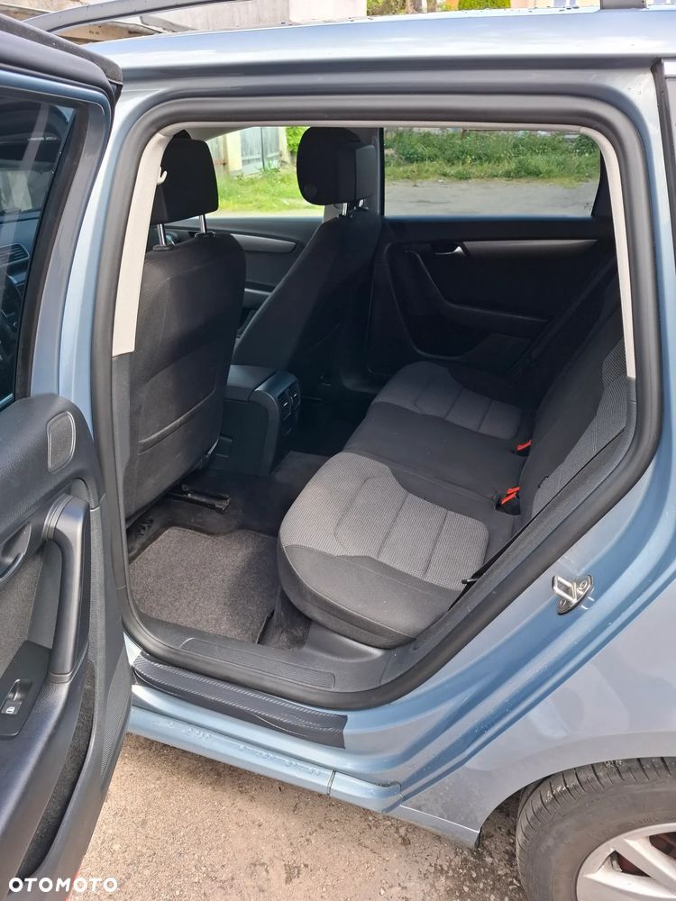 Volkswagen Passat 2.0 TDI 4Motion BlueMotion Technol Comfortline - 10