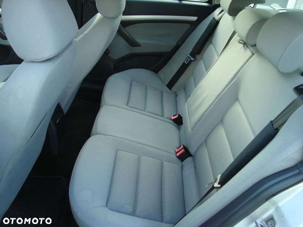 Skoda Octavia 1.9 TDI DPF Elegance - 11