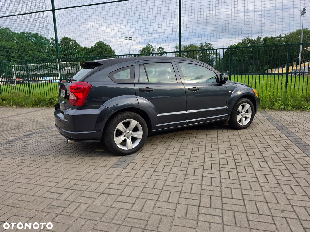 Dodge Caliber 1.8 SXT - 2