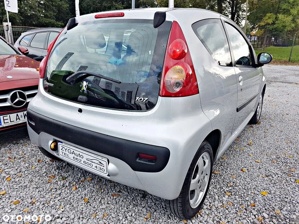 Peugeot 107 1.0 Trendy nICE - 28