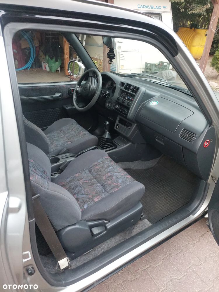 Toyota RAV4 2.0 Special - 21