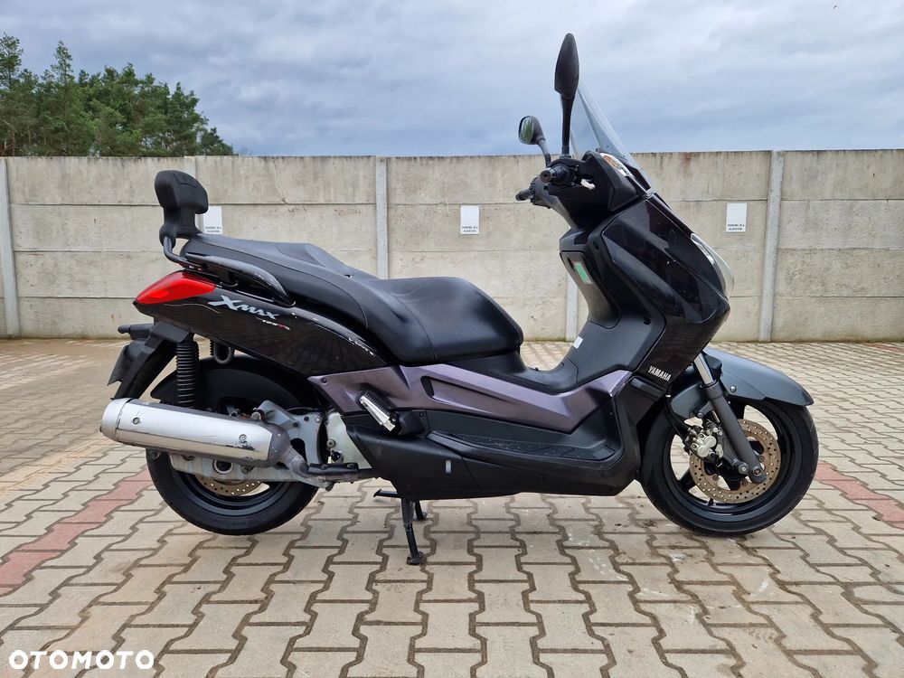 Yamaha X-max - 5