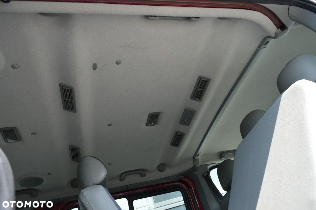 Opel Vivaro - 31