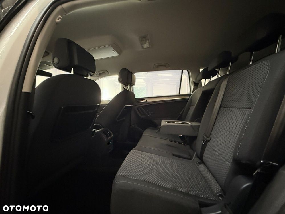 Volkswagen Tiguan Allspace 1.5 TSI EVO Comfortline DSG - 23