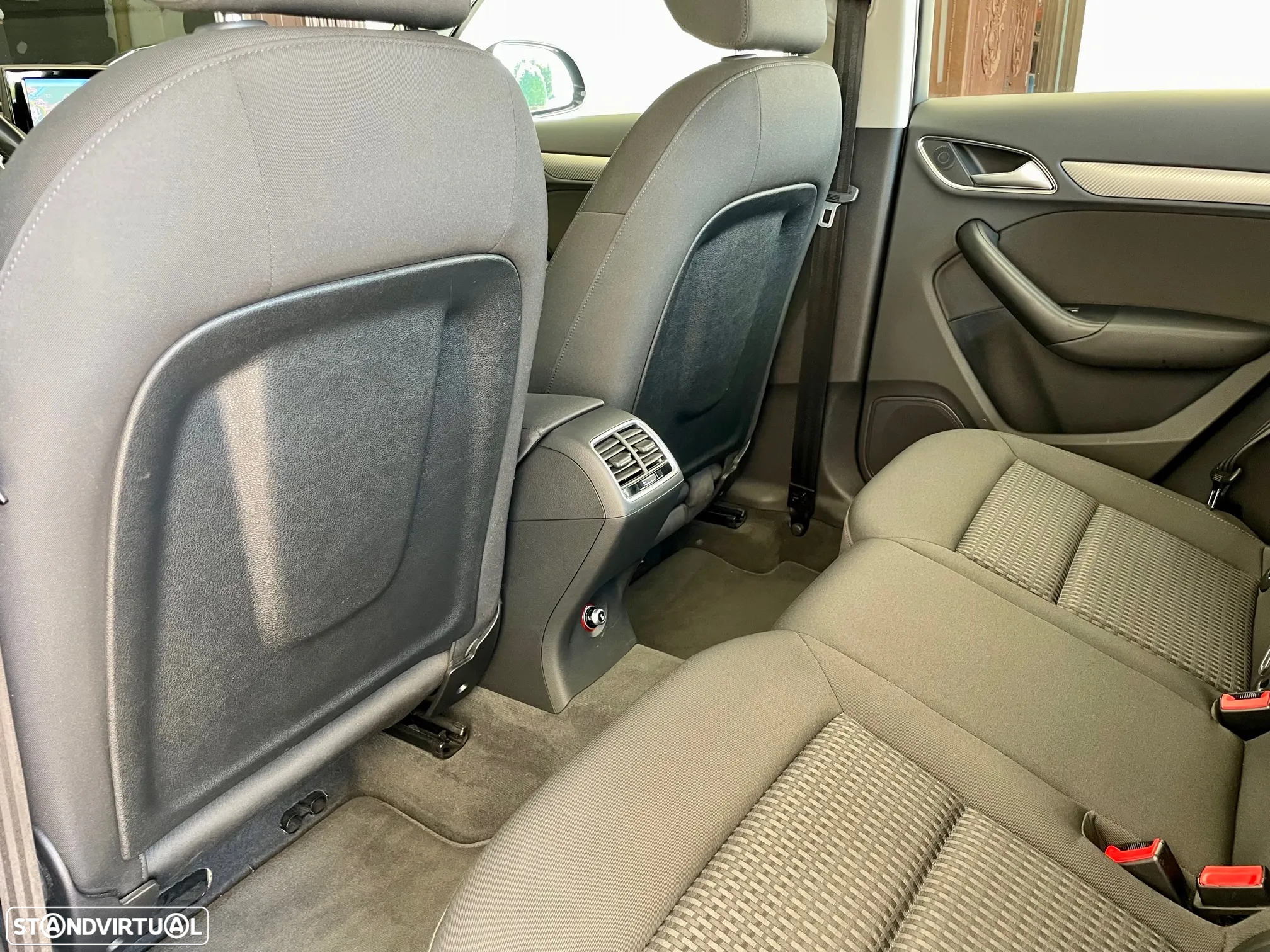 Audi Q3 2.0 TDI Design - 43
