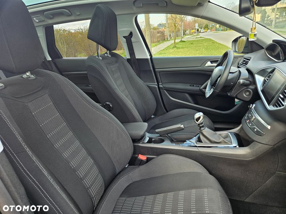 Peugeot 308 1.6 BlueHDi Business Line S&S - 27