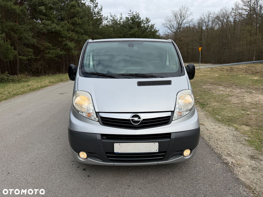 Opel Vivaro - 2
