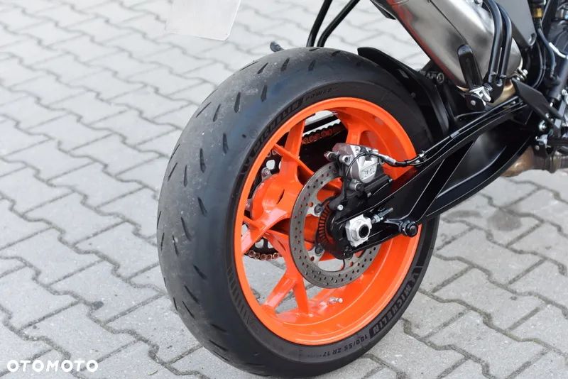 KTM Duke - 17
