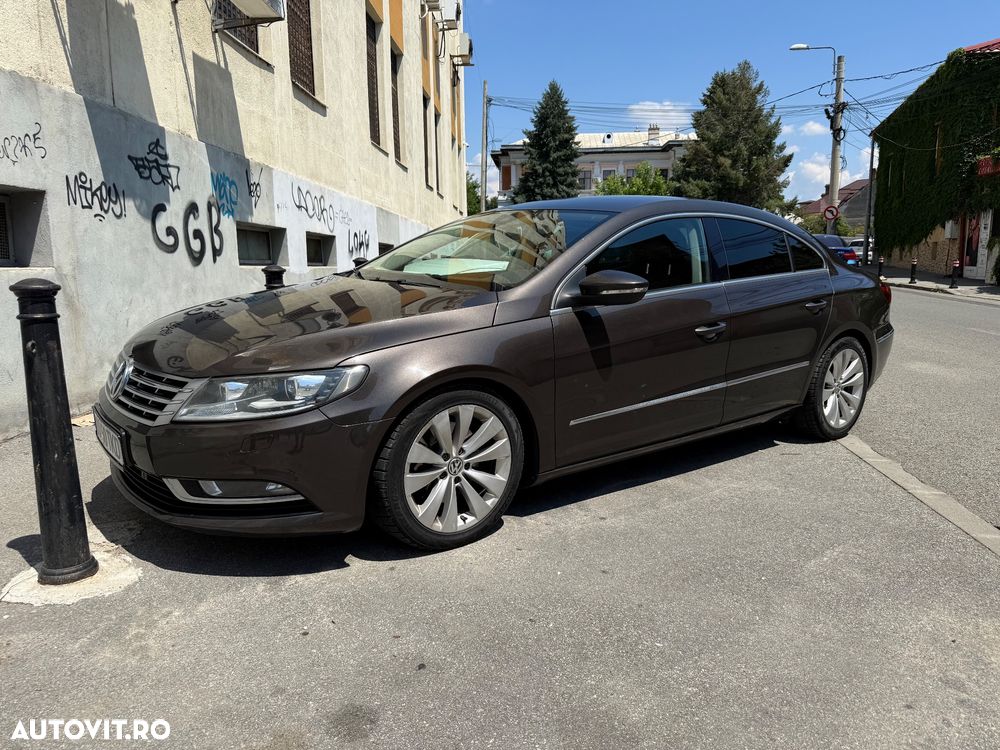 VOLKSWAGEN Passat CC