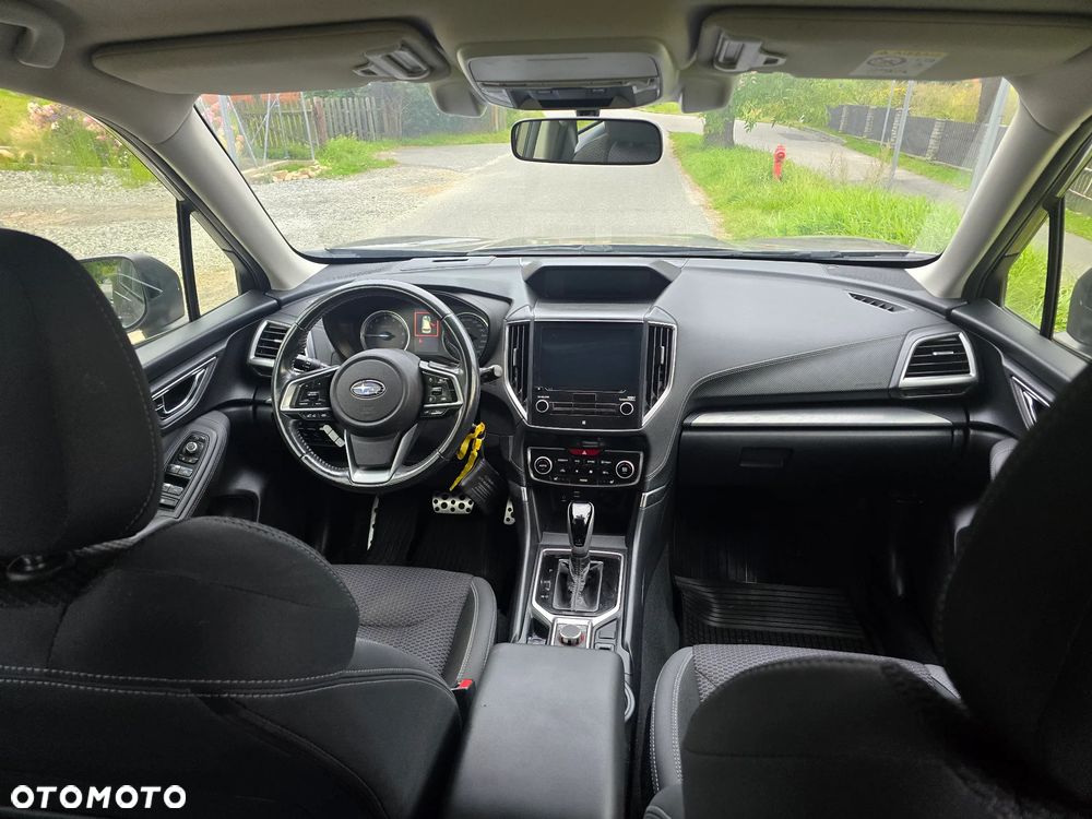 Subaru Forester 2.0i-L Comfort (EyeSight) Lineartronic - 10