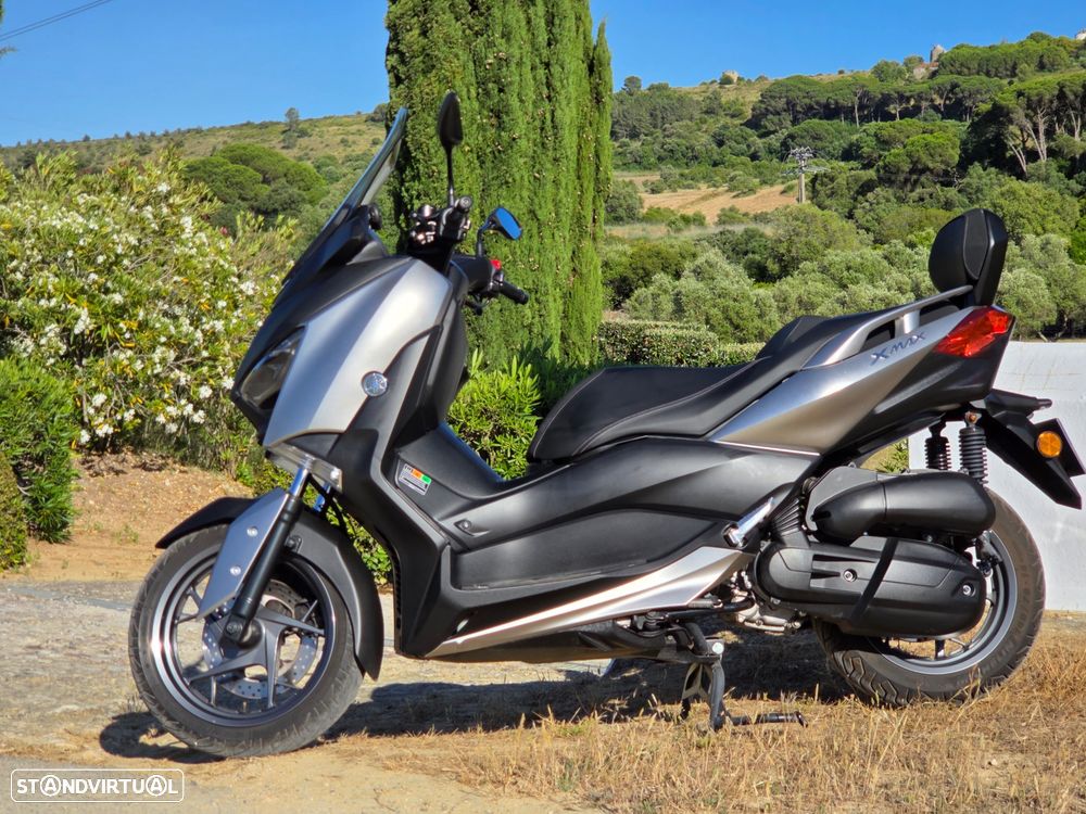 Yamaha TMAX - 9