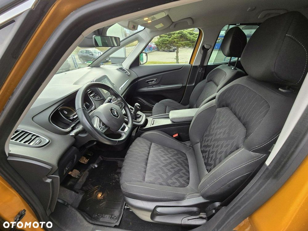 Renault Scenic ENERGY TCe 140 LIMITED - 10