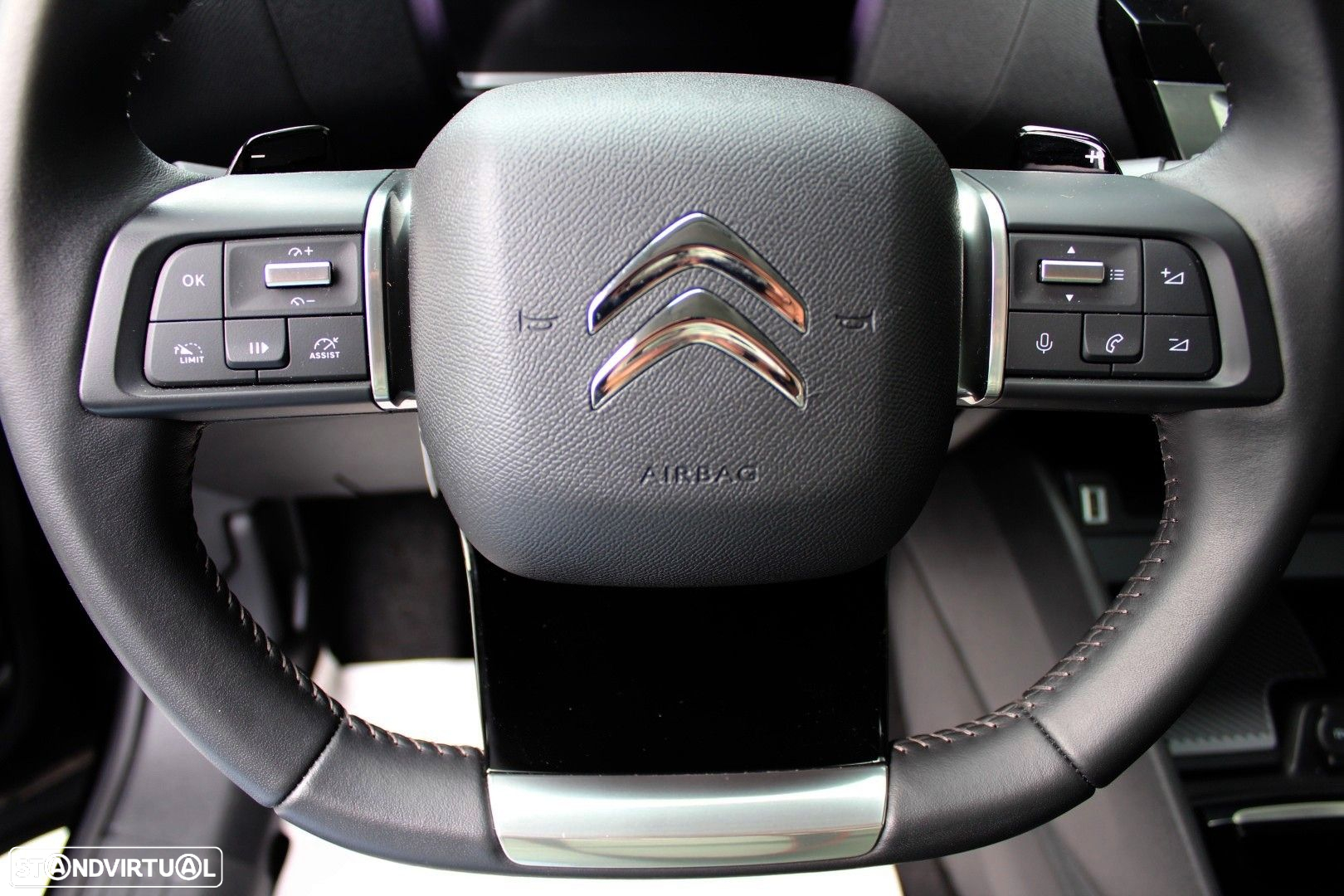 Citroën C4 X 1.2 PureTech Plus EAT8 - 12