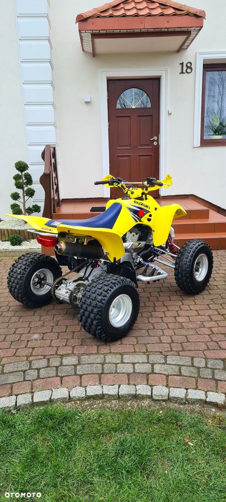 Suzuki Inny - 10