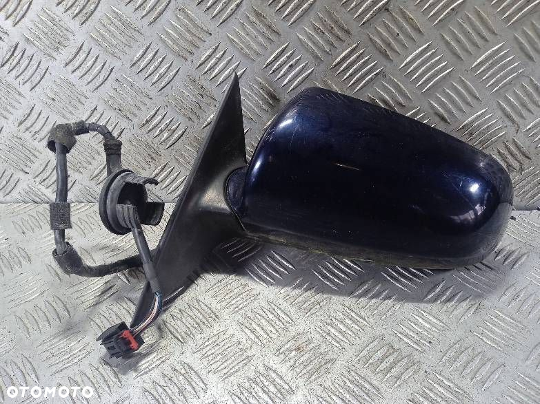 LUSTERKO LEWE AUDI A3 8P pin 9 - 2