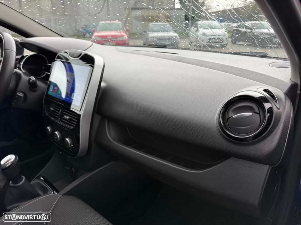 Renault Clio 1.5 dCi Limited EDition - 17