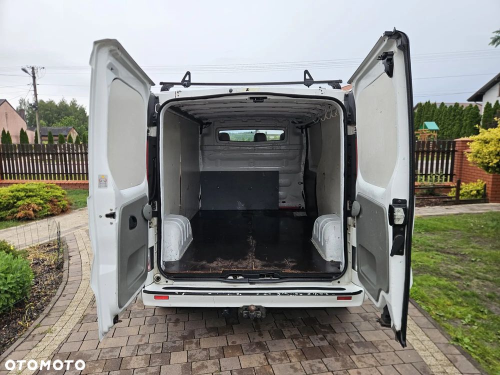 Renault Trafic - 12