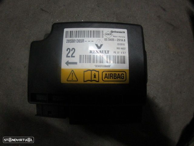 Kit Airbags 985100007RC 6105228FXF 285581365R 985250003R 609768800F  RENAULT MEGANE 3 PHASE 1  2010 1.5DCI 110CV 5P PRETO PRETO - 5
