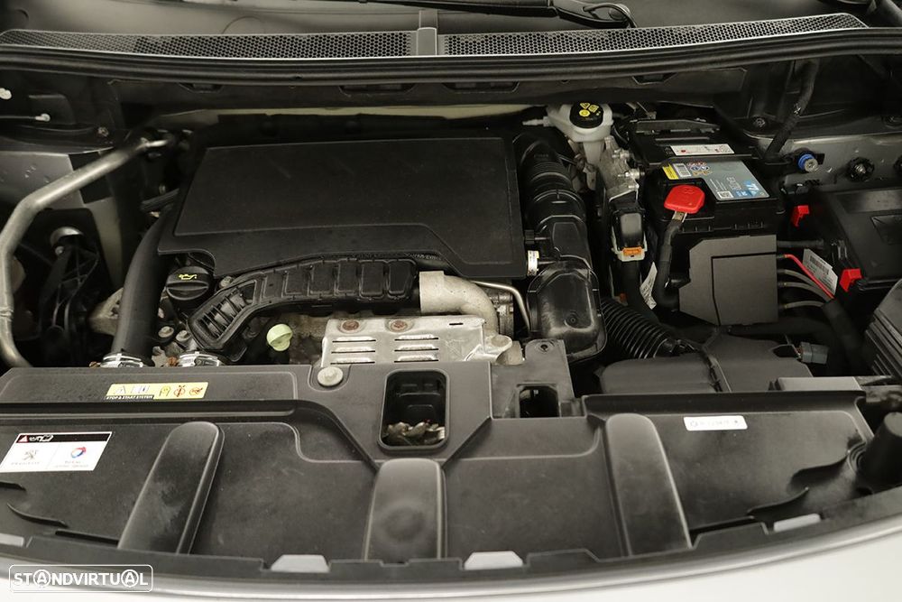 Peugeot 3008 1.2 PureTech GT EAT8 - 25