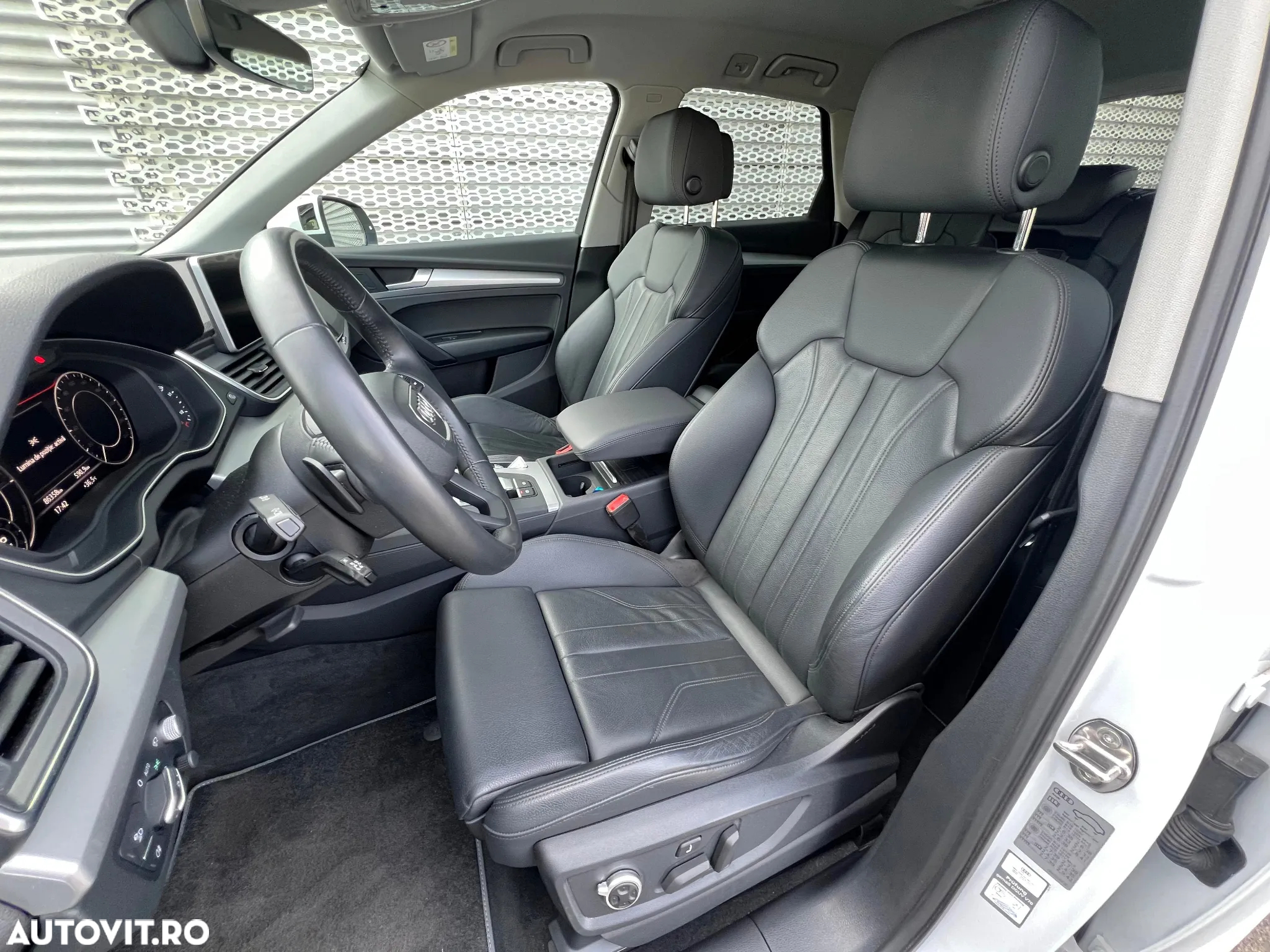 Audi Q5 55 TFSI e quattro S tronic - 12