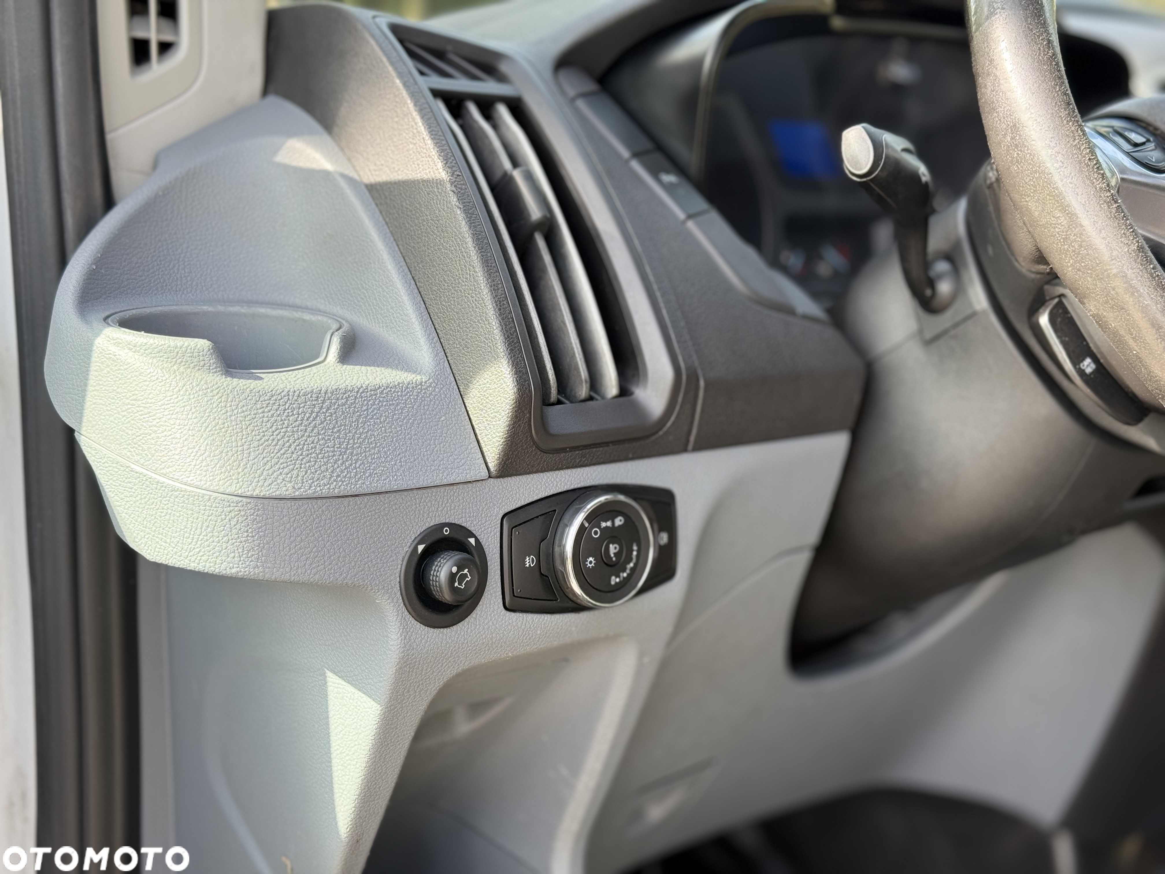 Ford Transit - 10