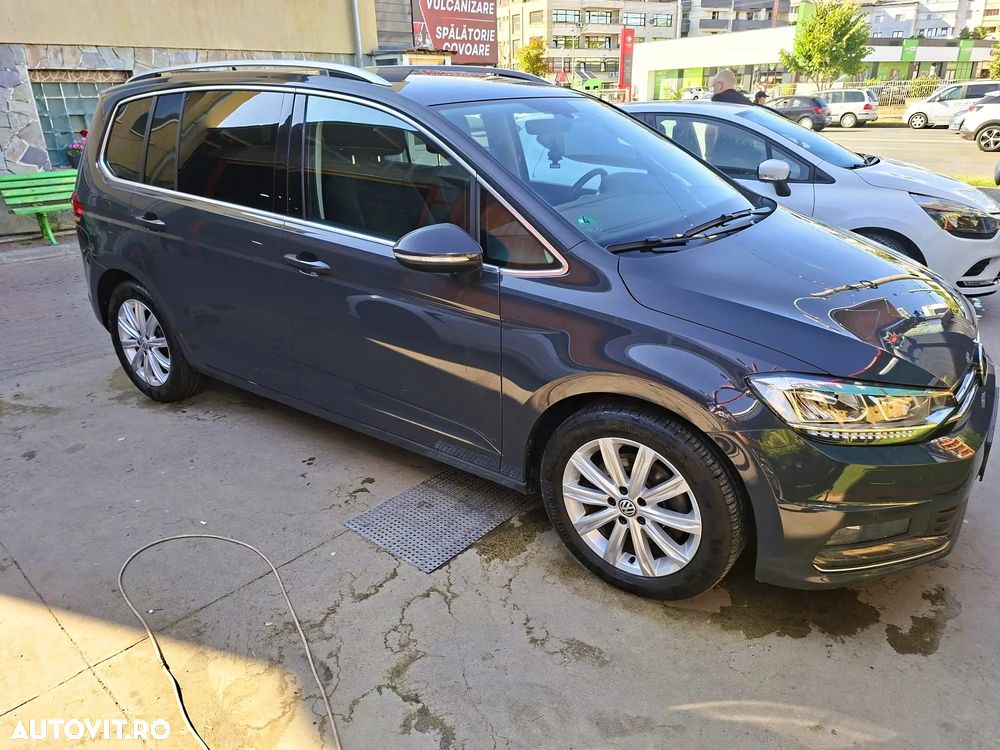 Volkswagen Touran 2.0 TDI Highline - 4