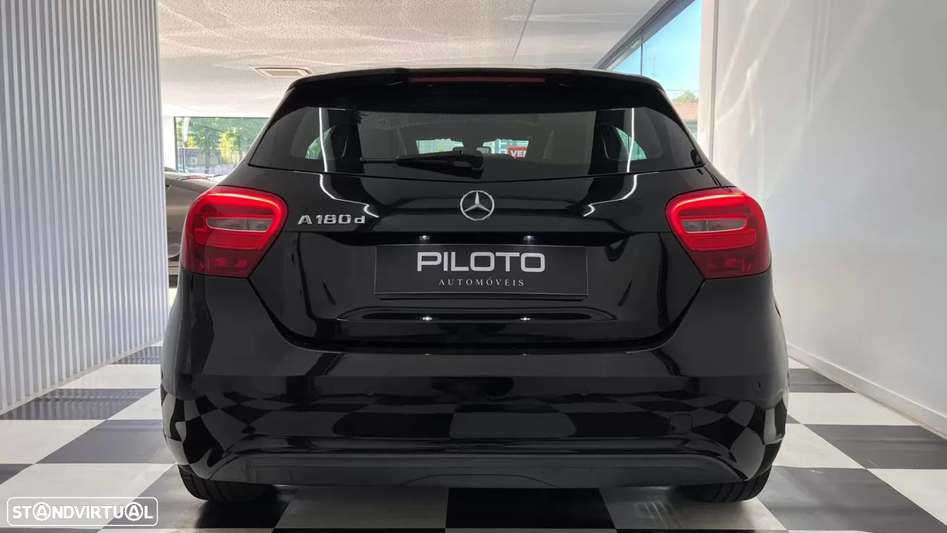 Mercedes-Benz A 180 d - 6