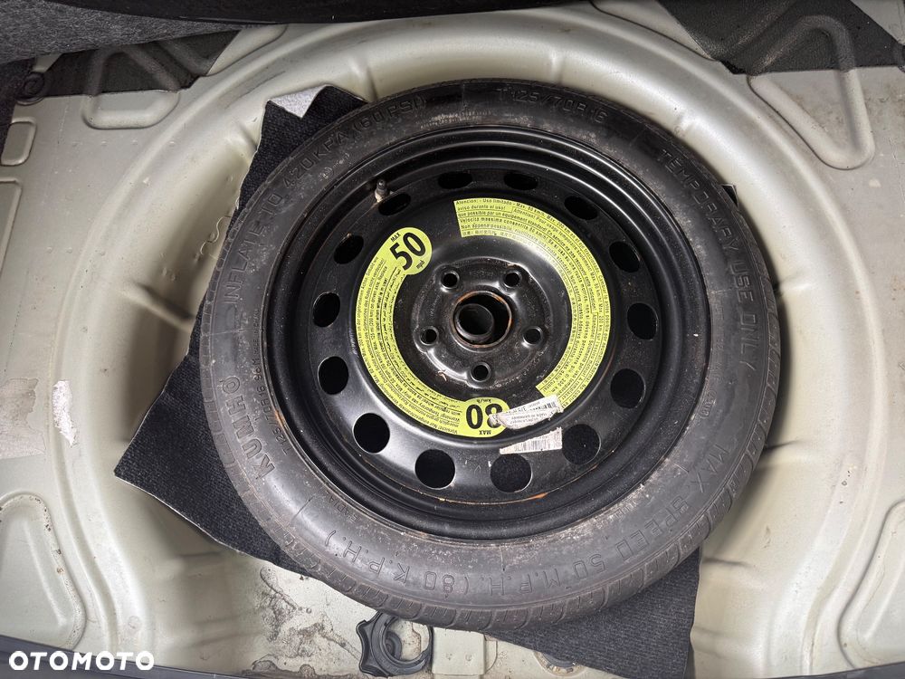 Volkswagen Golf 2.0 TDI DPF Trendline - 31