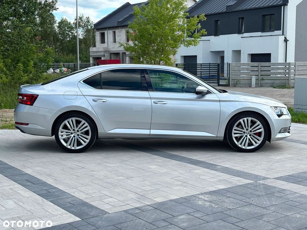 Skoda Superb 2.0 TDI Style - 5