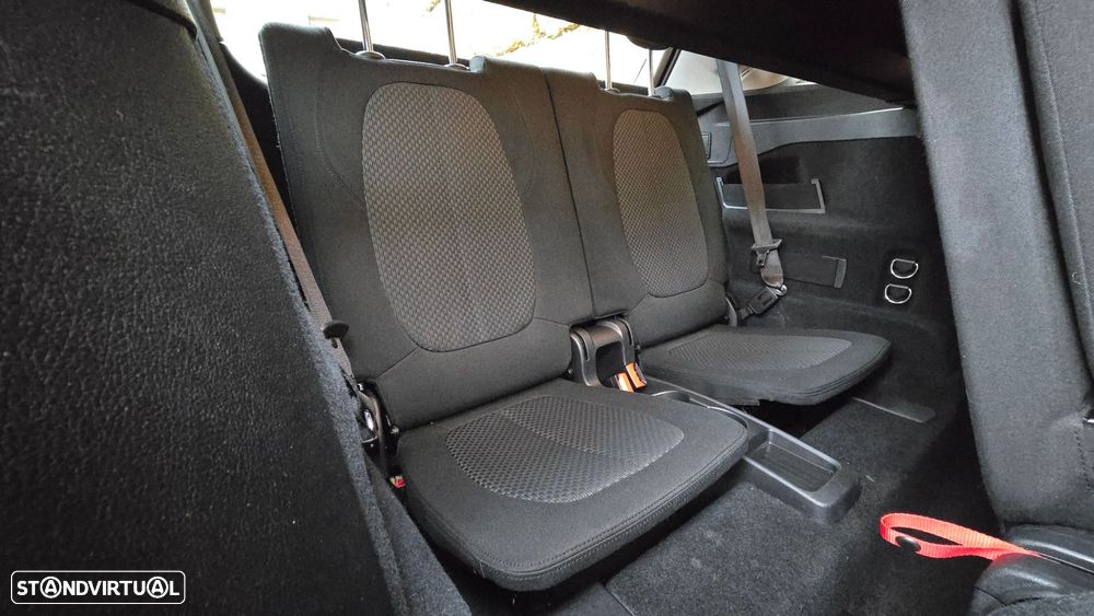 BMW 216 Gran Tourer i 7L Advantage - 47