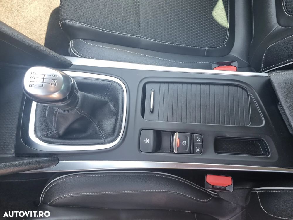 Renault Megane ENERGY dCi Intens - 22