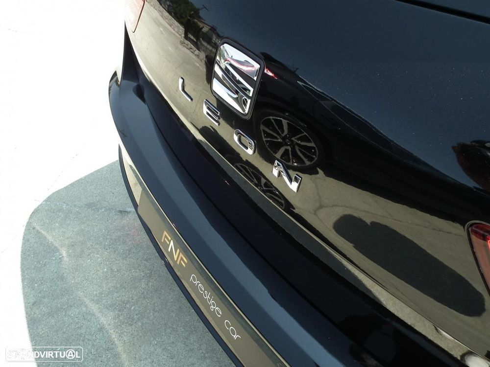 SEAT Leon ST 1.6 TDI Style S/S - 9