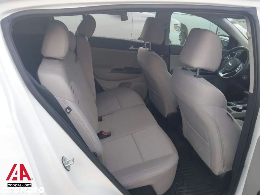 Kia Sportage - 8