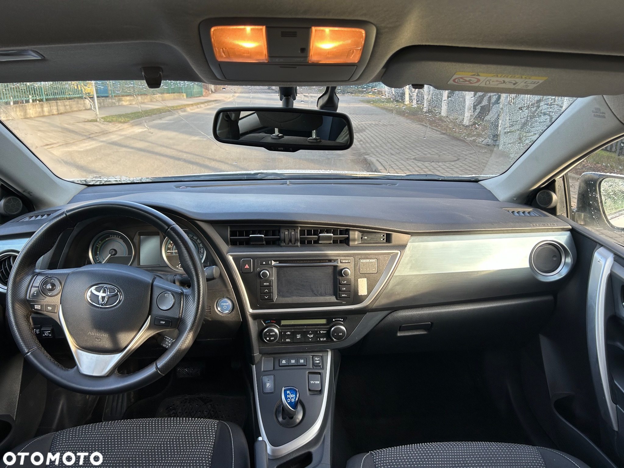 Toyota Auris 1.8 HSD Prestige - 7