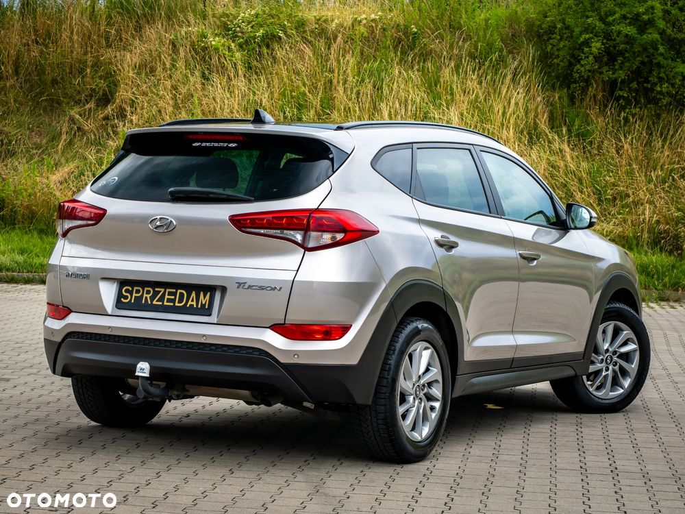 Hyundai Tucson blue 1.7 CRDi 2WD DCT Premium - 18