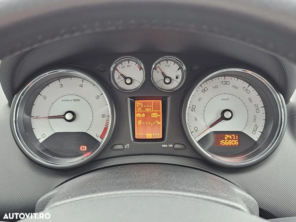 Peugeot 308 CC 1.6 E Premium Pack - 21