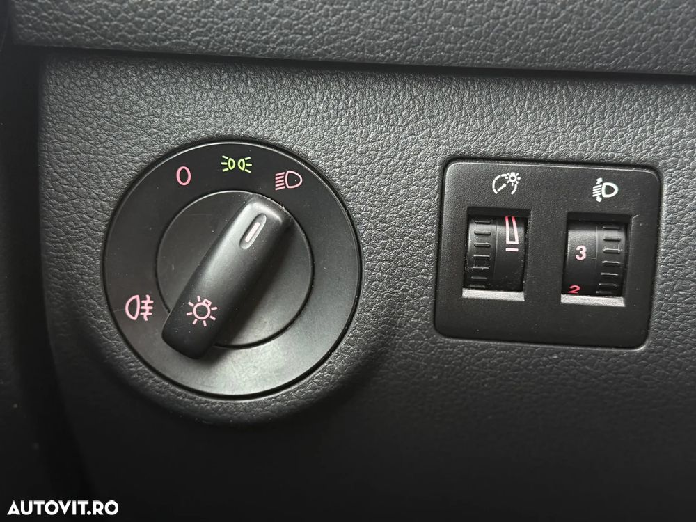 Volkswagen Caddy - 12