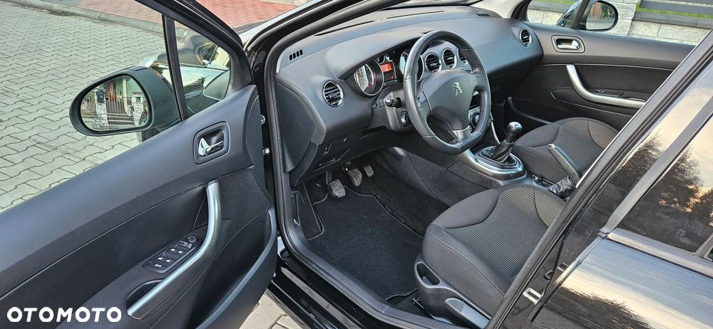 Peugeot 308 120 VTi Premium - 17