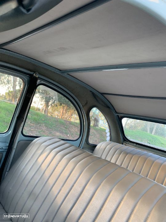 Citroën 2CV - 13