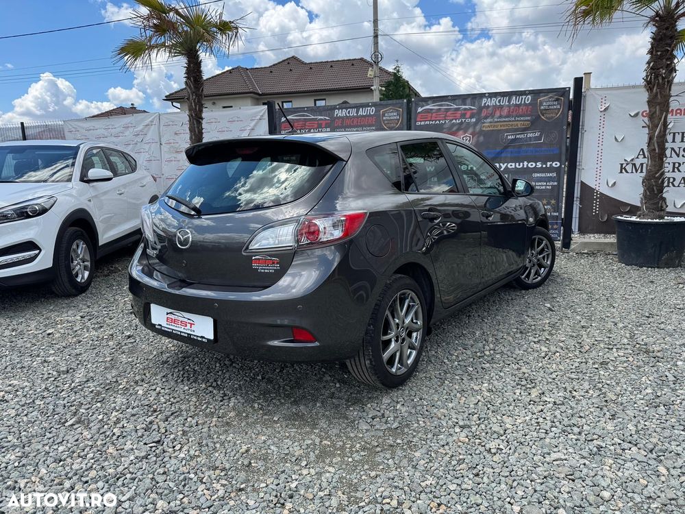 Mazda 3 - 3
