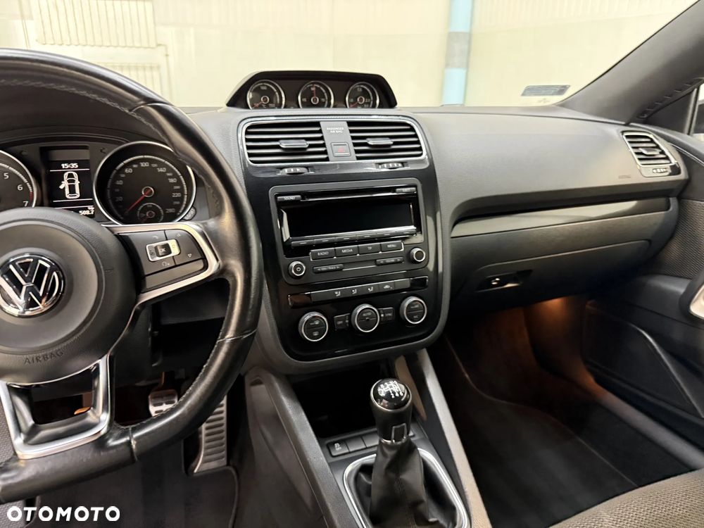 Volkswagen Scirocco 1.4 TSI BMT Perfectline - 16