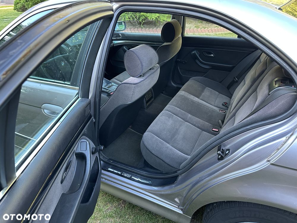 BMW Seria 5 - 9
