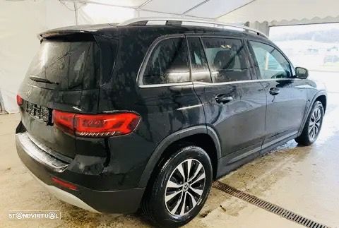 Mercedes-Benz GLB 200 - 3