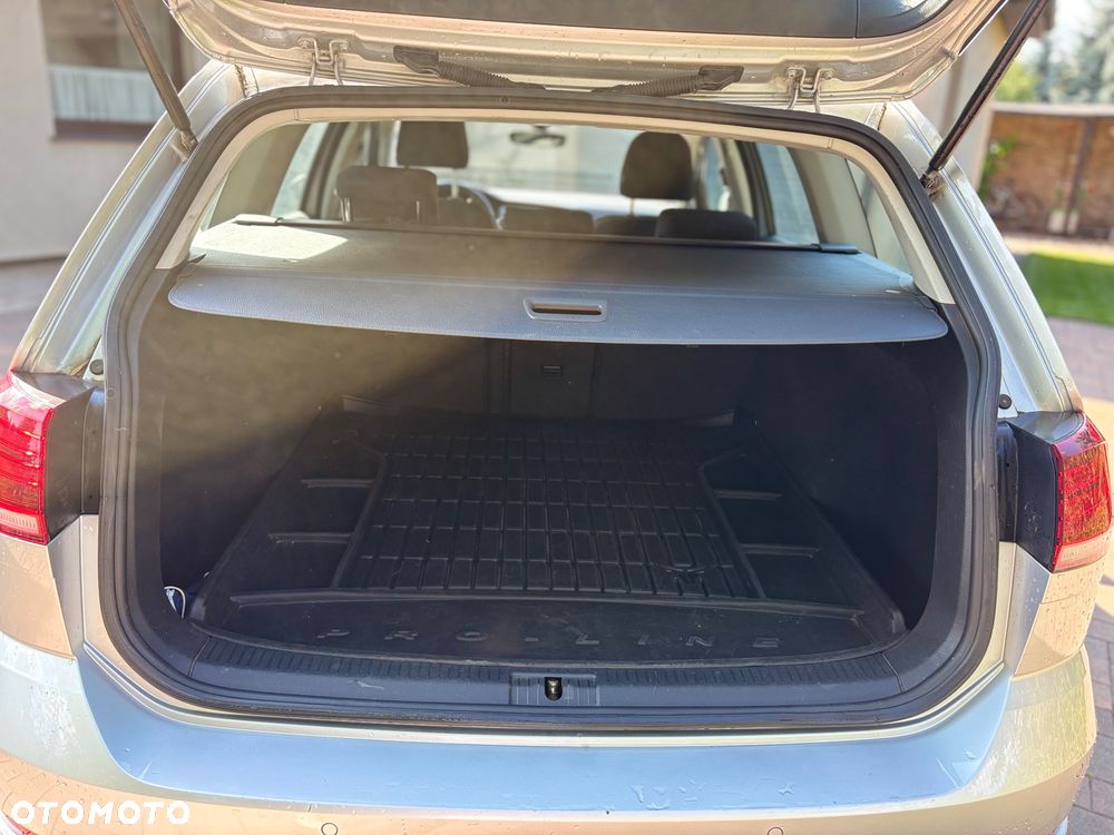 Volkswagen Golf 1.6 TDI BMT Trendline - 8