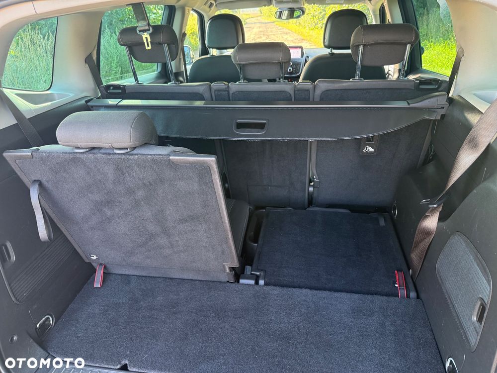 Opel Zafira 2.0 CDTI Cosmo - 24