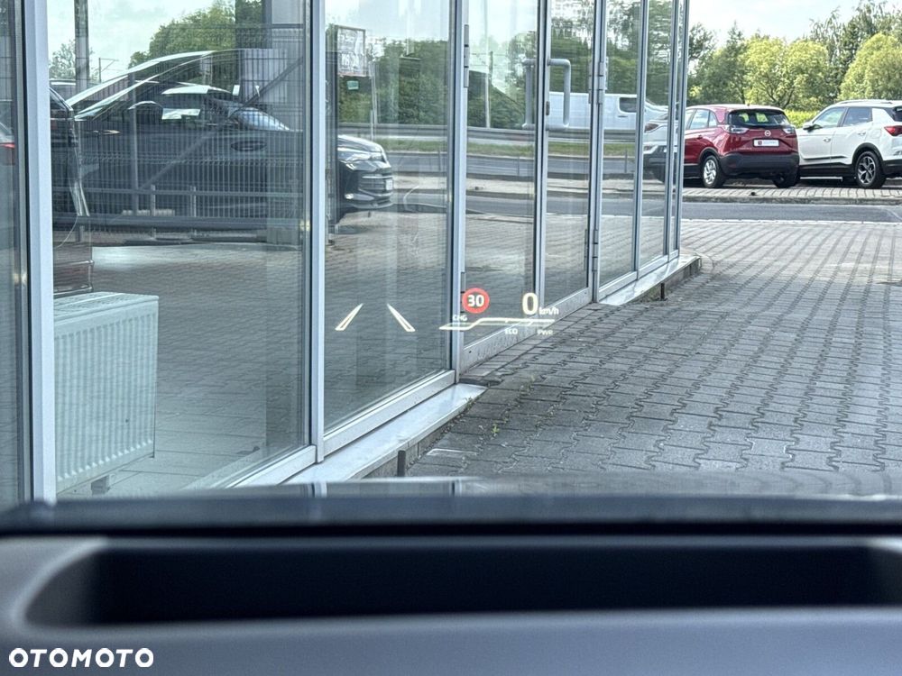 Toyota Corolla 1.8 Hybrid GPF Executive - 24